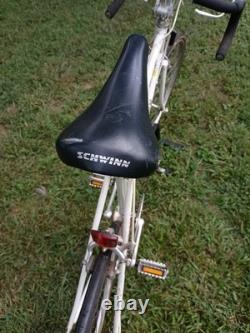 Vintage SCHWINN WORLD Road Bike Steel 58cm Suntour 10 Speed Touring 27
