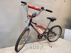 Vintage Schwinn Aerostar Block Rocket BMX Bike Bicycle in Black and Red