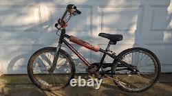 Vintage Schwinn Aerostar Block Rocket BMX Bike Bicycle in Black and Red 1990s