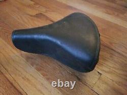 Vintage Schwinn Approved Bicycle Seat Part Black Vinyl Bike Schwin Exercise Rare