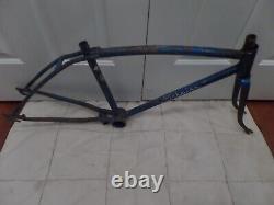 Vintage Schwinn Bicycle Frame Boys 1966 (LB) Stingray Fastback Rgh