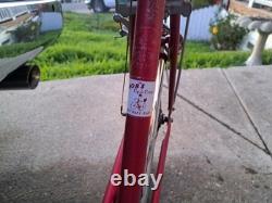 Vintage Schwinn Bike In Excellent Condition! You Can't Beat The Price. $500. Oo