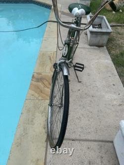 Vintage Schwinn Boys Deluxe Racer Campus Green 1969