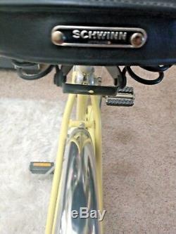Vintage Schwinn Breeze Yellow Ladies Cruiser 26 Bicycle New Old Stock
