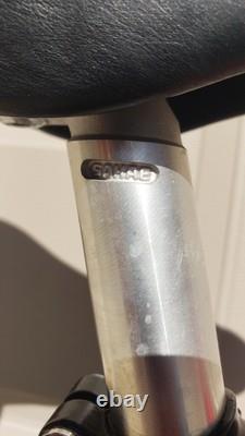 Vintage Schwinn Chicago Super Sport 63 cm Road Bicycle with Shimano 600