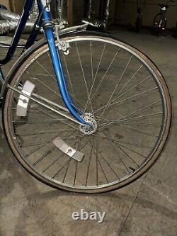 Vintage Schwinn (Collegiate 3) Women's 3-Speed Bicycle