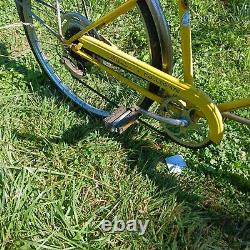 Vintage Schwinn Collegiate 5 Speed Yellow Original Rider