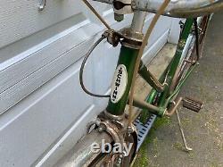 Vintage Schwinn Collegiate Women's 5 Speed Green