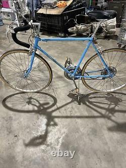 Vintage Schwinn Continental 10 Speed Bicycle