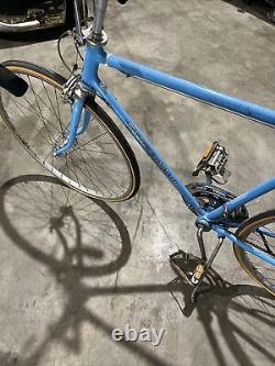 Vintage Schwinn Continental 10 Speed Bicycle