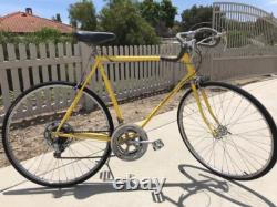 Vintage Schwinn Continental Chicago Yellow Bicycle 10 Speed Bike 1970s