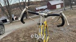 Vintage Schwinn Continental Road Bike Yellow 10-Speed 27 Chicago USA