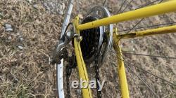 Vintage Schwinn Continental Road Bike Yellow 10-Speed 27 Chicago USA