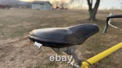 Vintage Schwinn Continental Road Bike Yellow 10-Speed 27 Chicago USA