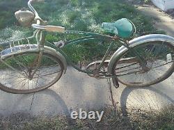 Vintage Schwinn Corvette 26 Baloon tire bicycle, survivor, barn find