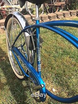 Vintage Schwinn Cruiser Bicycle