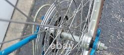 Vintage Schwinn Cruiser Supreme 26 inch wheel mens bike blue