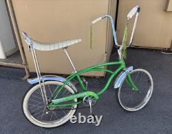 Vintage Schwinn Deluxe Flamboyant Lime Green Stingray 1965 Bicycle