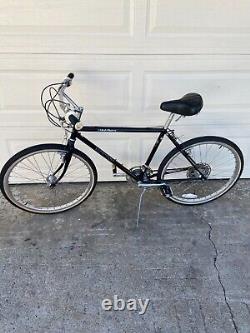 Vintage Schwinn High Sierra Black ATB Mountain Bike 17.5 Survivor Araya Rims 26