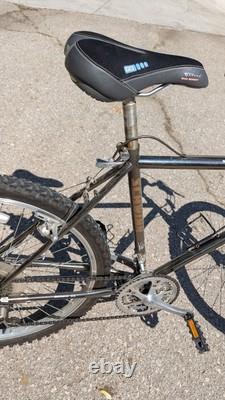Vintage Schwinn High Sierra Black Chrome Mountain Bike 19 Frame