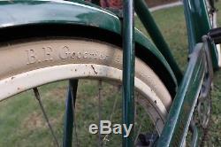 Vintage Schwinn Hornet 26 Inch Bicycle skip tooth