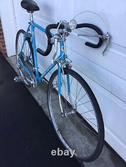 Vintage Schwinn Le Tour Mens 10 Speed Bicycle Blue 23 Frame NICE