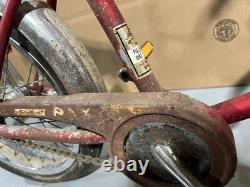 Vintage Schwinn PIXIE Stingray Sting Ray 16 Wheels Convertible Children's Bike