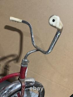 Vintage Schwinn PIXIE Stingray Sting Ray 16 Wheels Convertible Children's Bike