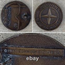 Vintage Schwinn Paramount Belt Buckle c 1977 Schwinn Bicycle Co 70s 1970s