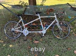 Vintage Schwinn Paramount Duo Sport Tandem bicycle. 1989. Resto mod
