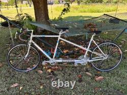 Vintage Schwinn Paramount Duo Sport Tandem bicycle. 1989. Resto mod