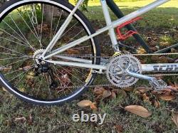 Vintage Schwinn Paramount Duo Sport Tandem bicycle. 1989. Resto mod
