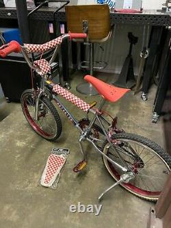 Vintage Schwinn Predator 1983 BMX minty time warp- see my collection 4 sale