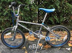 Vintage Schwinn Predator CR-MO P2200 Araya 20 BMX Old School survivor bike blue