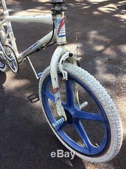 Vintage Schwinn Predator FreeForm EX BMX Bike With White GT Tires 1980s