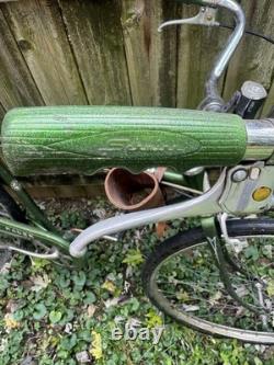 Vintage Schwinn Race Bicycle Emerald Green Seat Saddle