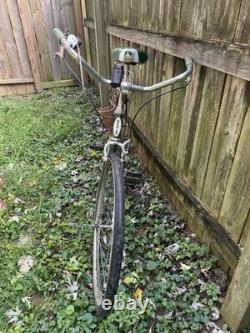 Vintage Schwinn Race Bicycle Emerald Green Seat Saddle