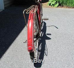 Vintage Schwinn Red Fleet 26 Bicycle Original Horn Tank Luggage Rack Cruiser