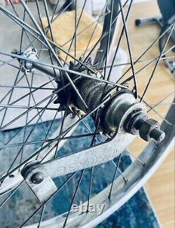 Vintage Schwinn S2 S7 Stingray bicycle rim Set bendix 28 hole 20 inch USA