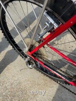 Vintage Schwinn Sierra 4130 Chrome-Moly Men's Bike with origional bike cargorack