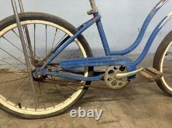Vintage Schwinn Slik Chik, Lil Chik, Stingray, BANANA SEAT 1950s 20in bike Vintage Schwinn Slik Chik, Lil Chik, Stingray, BANANA SEAT 1950s 20in bike