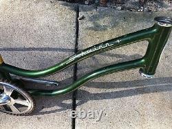 Vintage Schwinn Stingray 1971 Frame Green Slik Chik 20