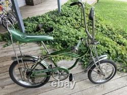 Vintage Schwinn Stingray Bicycles Assorted Colors Collection 6 Bikes