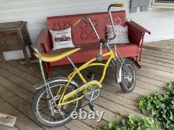 Vintage Schwinn Stingray Bicycles Assorted Colors Collection 6 Bikes