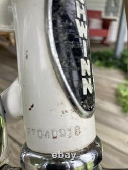 Vintage Schwinn Stingray Bicycles Assorted Colors Collection 6 Bikes