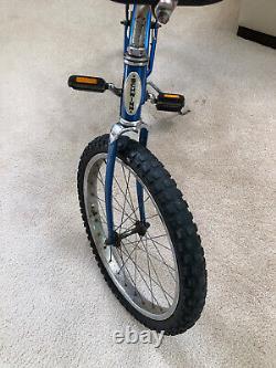 Vintage Schwinn Stingray Blue BMX BX around 1977 Bicycle Bike