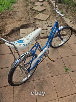 Vintage Schwinn Stingray Fair Lady 1978 Bicycle