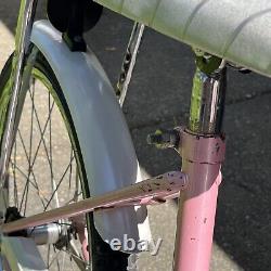 Vintage Schwinn Stingray banana seat bicycle with original basket. Beautiful