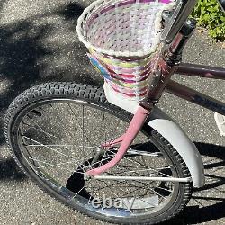 Vintage Schwinn Stingray banana seat bicycle with original basket. Beautiful