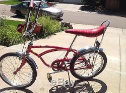 Vintage Schwinn Stingray boys bike